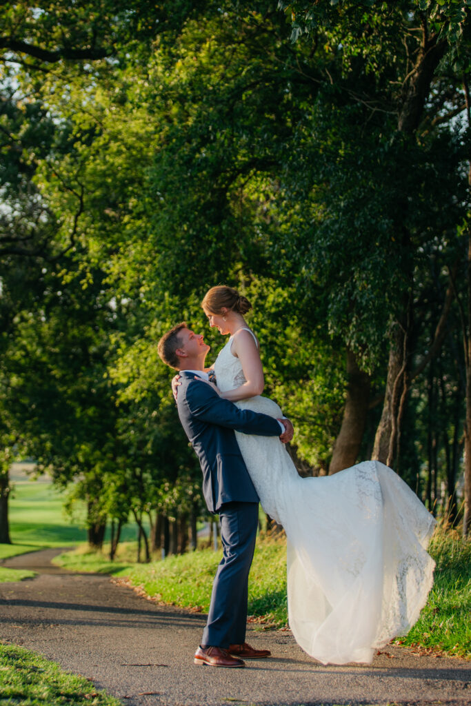 wedding-photography-madison-wi-couple-portrait